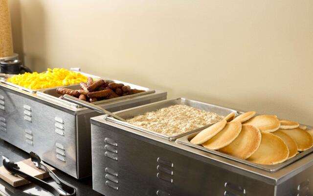 Hilton Montreal Laval