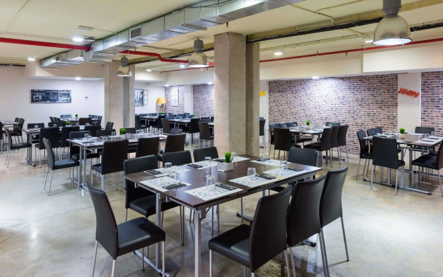 Madrid Airport Suites, Affiliated by Meliá