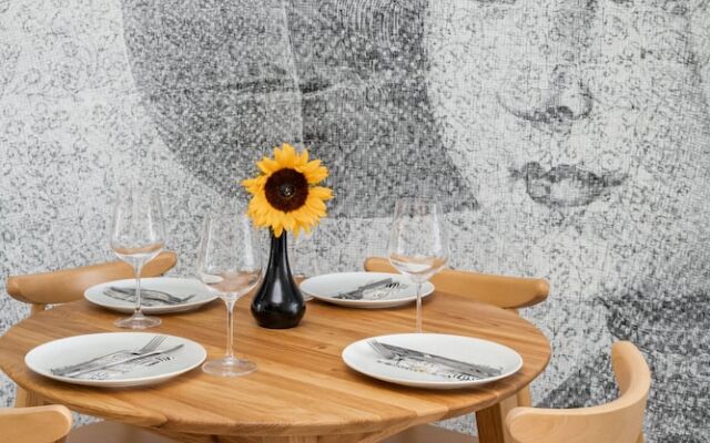 Solaris 25 m to the Beach by Renters