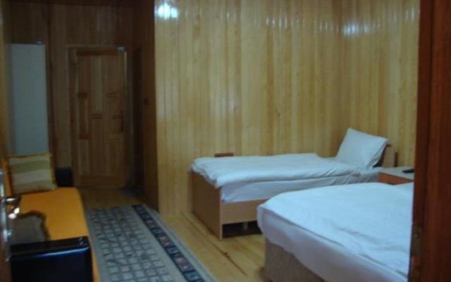 Zengin Motel