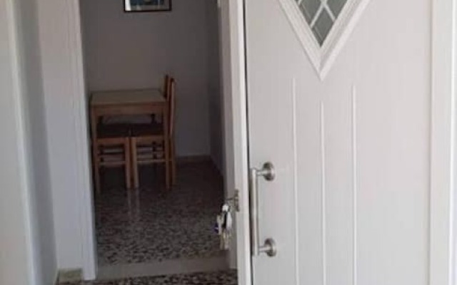 Charming 3-bed House in Tyros