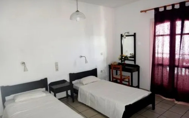 Maria Hotel Apartments and Studios