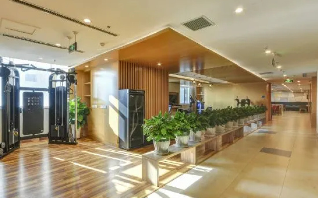 Holiday Inn Express Tangshan Downtown – Hotel Rooms – Tangshan