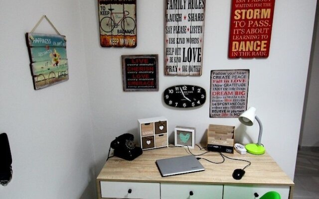 Downtown Stylish Nest