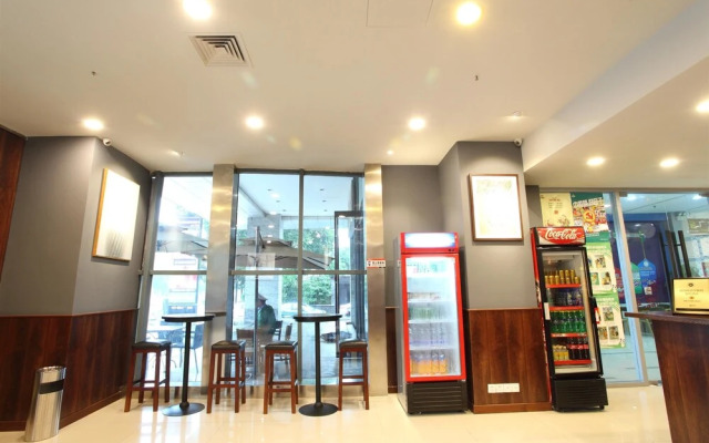 Changshu Weijing Hotel