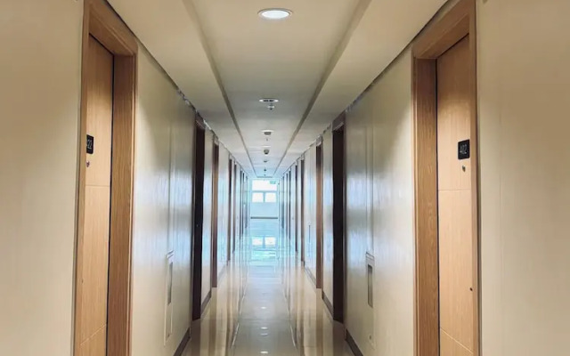 Simple & Serene Studio Stay