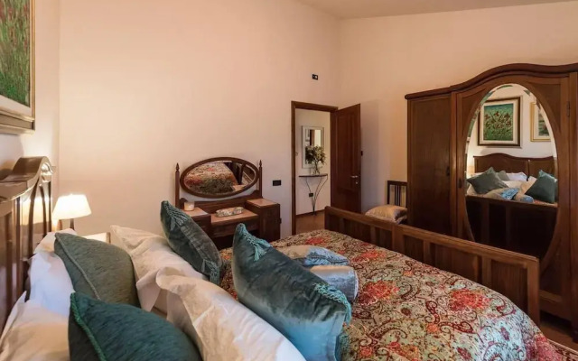 Luxury Italian Villa With Pool & Air Conditioning