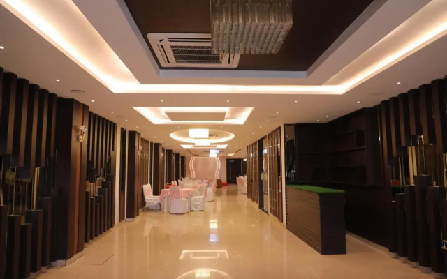 Paras Inn
