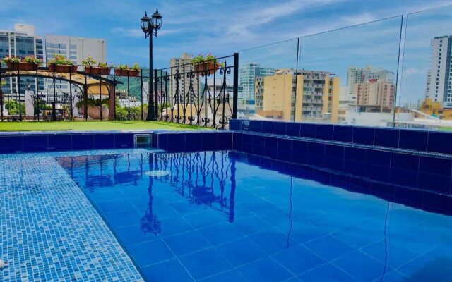 Hotel Boutique Adaz