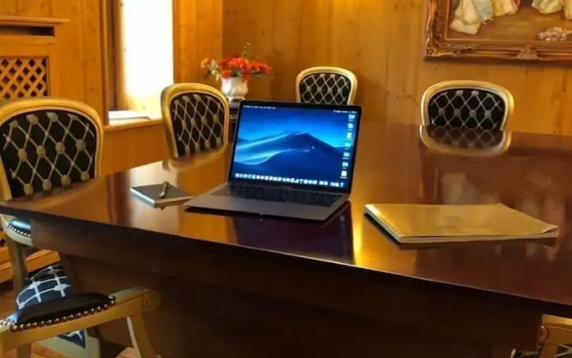Càdor Hotel