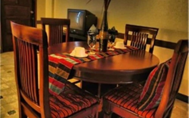 Country Inn Sta Ana Annex