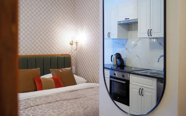 Hotel 16 & Apartments Prague City Living