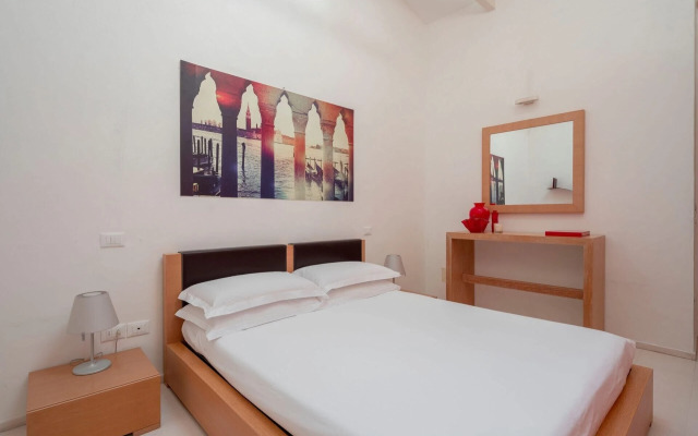 The Waterview Alcove