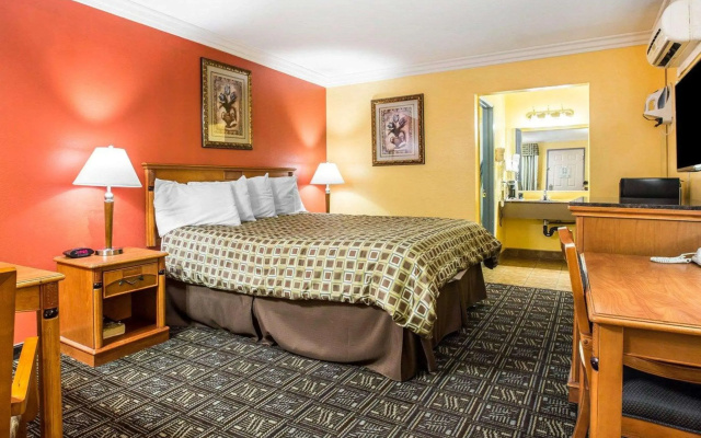 Rodeway Inn Old Town Temecula