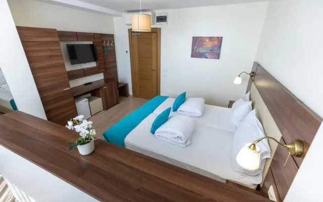 Sir Fundeni Hotel