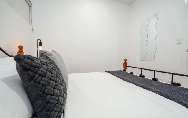 Tropicana on Bent - WiFi - Nespresso Heart of East End