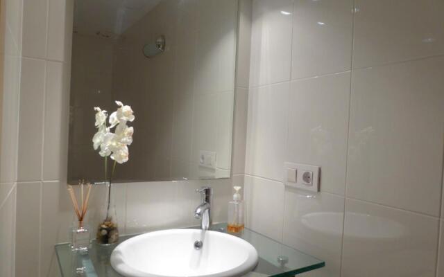 Atic A Palamos Amb Piscina I Parquing