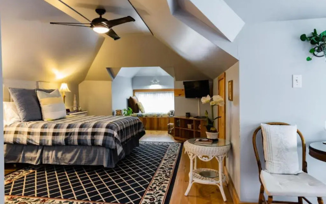 Kirk's Bed & Breakfast
