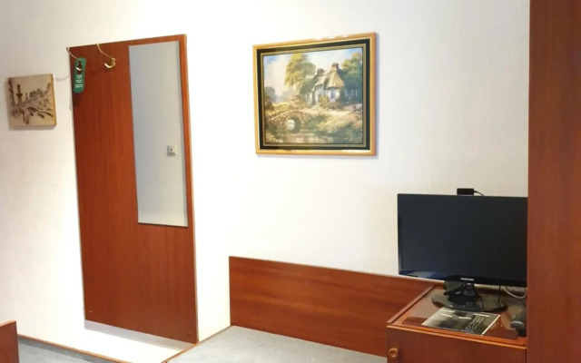 Hotel - Pension - Weller