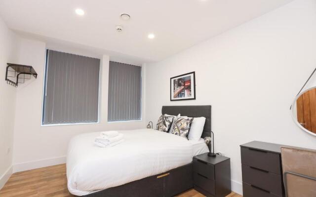 Concert Square Apartments by Happy Days