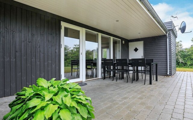 Modern Holiday Home in Jutland Midtjylland With Sauna