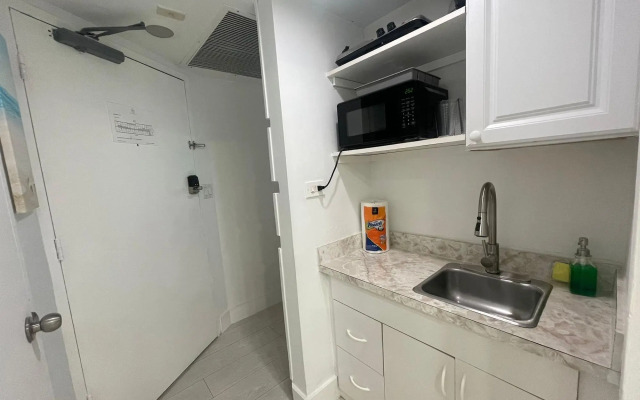 SeaStays Apartments