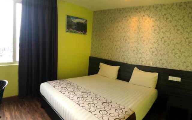 Sarikei Garden Hotel