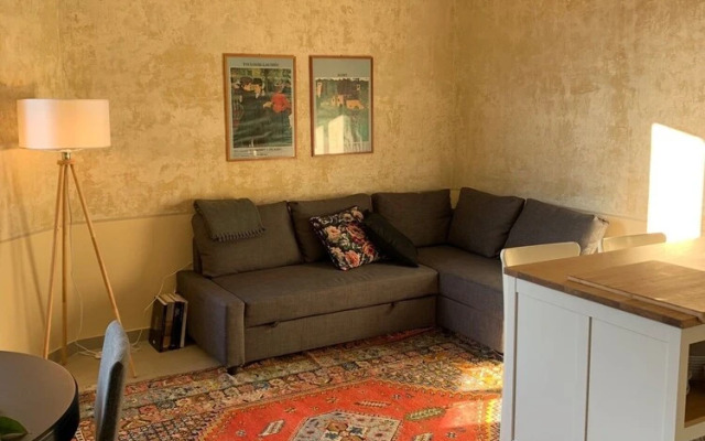 Captivating 2-bed Apartment in Siena