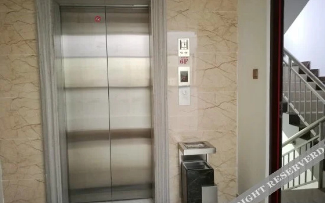 Ruyue Hotel