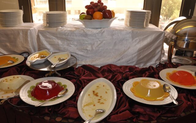 Al Reef International Hotel