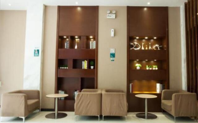 City Comfort Inn