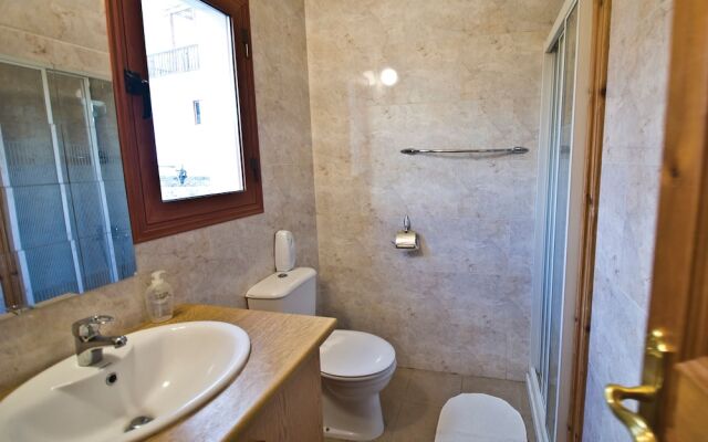 Lania Royal Oak Villa