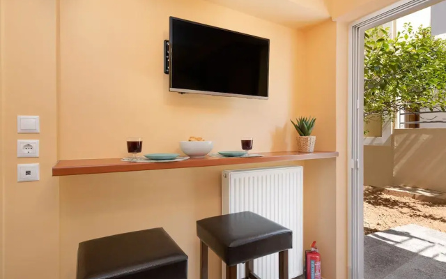 Athens Riviera Golf Apartment