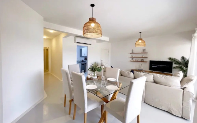 Xuru Stays I Charming & Beautifully Styled 3bdr @ Swan Lake Gouna