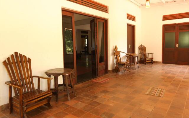 Mango Tree Rest