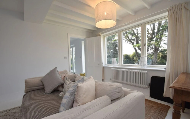 Seaside Retreat - Rye Harbour