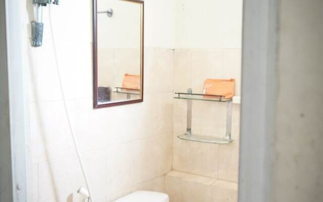 Apatel Green Park View Tower E 1219