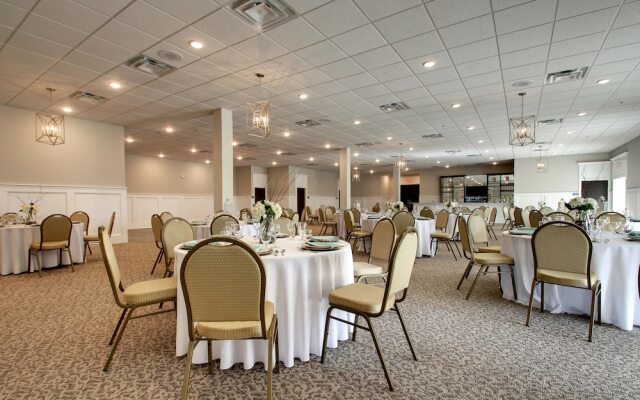 Islander Hotel & Resort