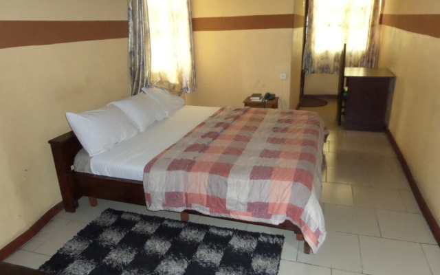 Fortune Exclusive Hotel