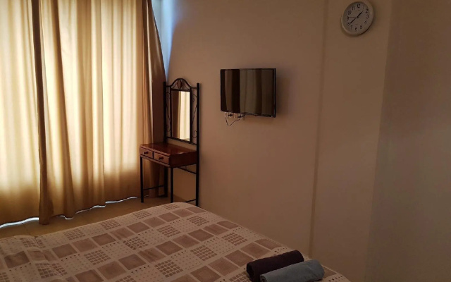 Hotel 999
