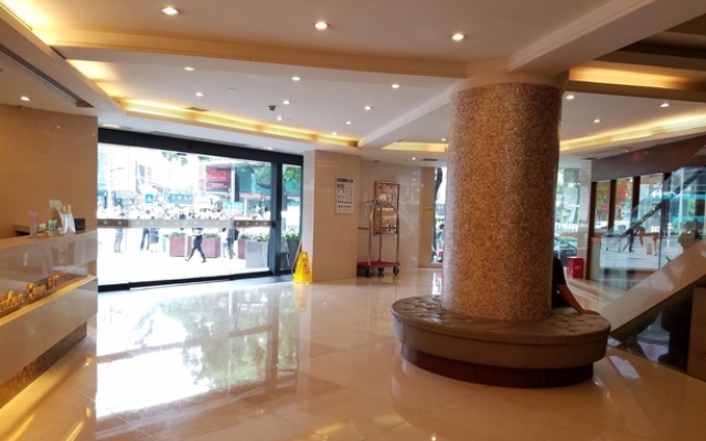 Lee Garden Hotel