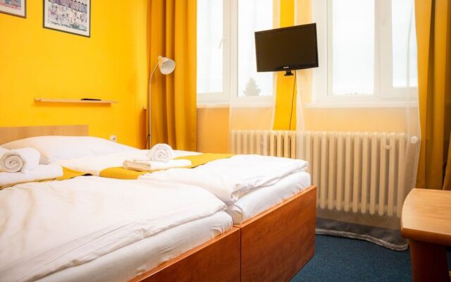 Atlas Hotel Garni