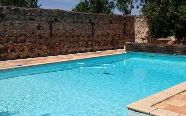 Château de Dournès - Chambres d'hotes