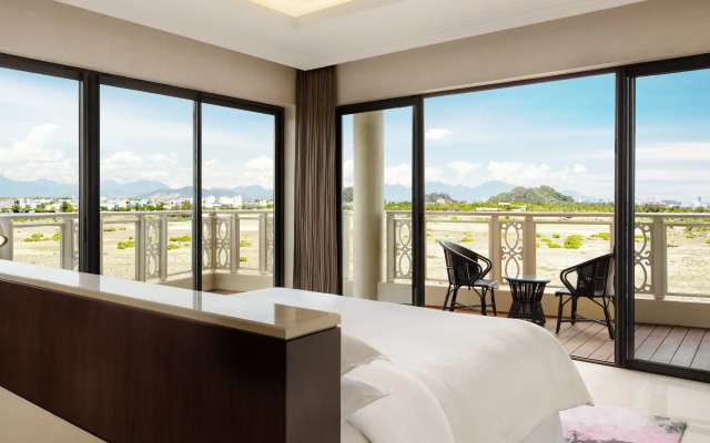 Sheraton Grand Danang Resort & Convention Center