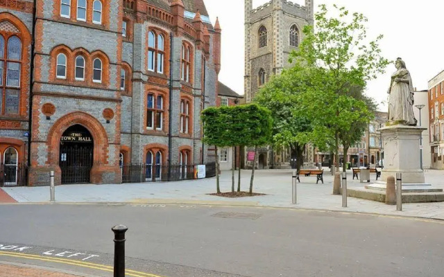 Select Serviced Accommodation - Gweal Place