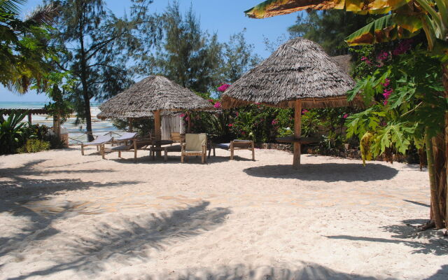 Seasons Lodge Zanzibar