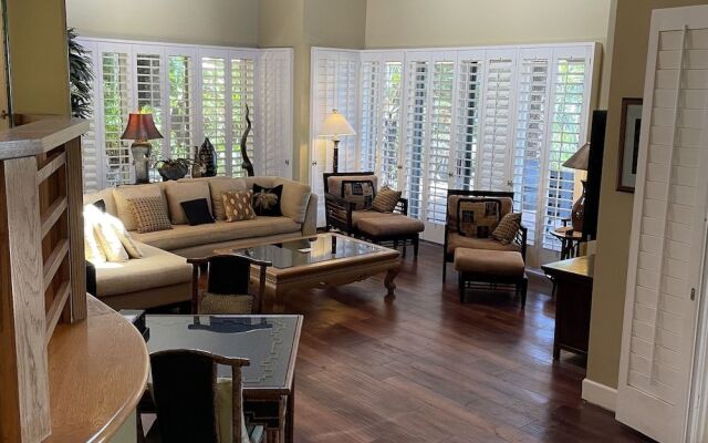 Huaka Mahina 4 Bedroom Home by RedAwning