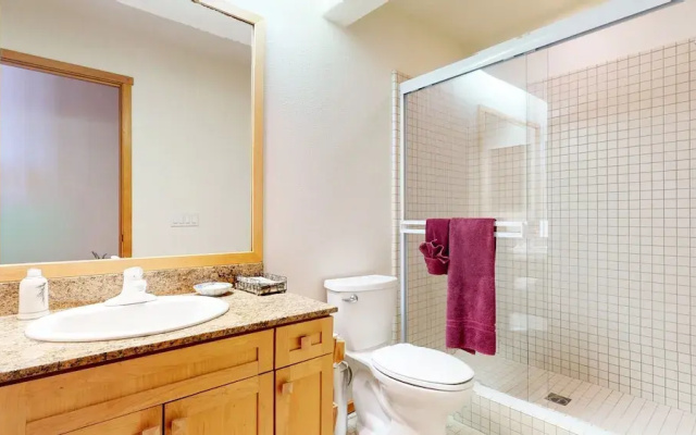 Snowcreek V #819 4 Bedroom Condo