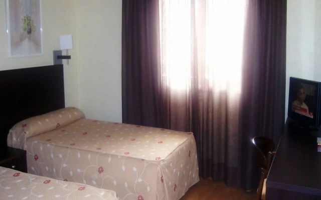 Hotel Tudanca Aranda II