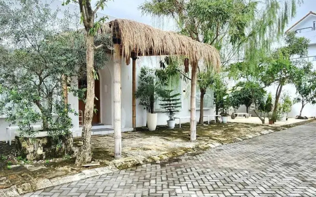 Floraison Living Villa Yogyakarta